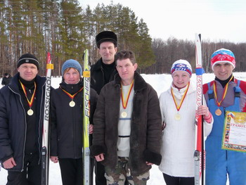 Команда Персирланского  сельского поселения - победитель  лыжной эстафеты